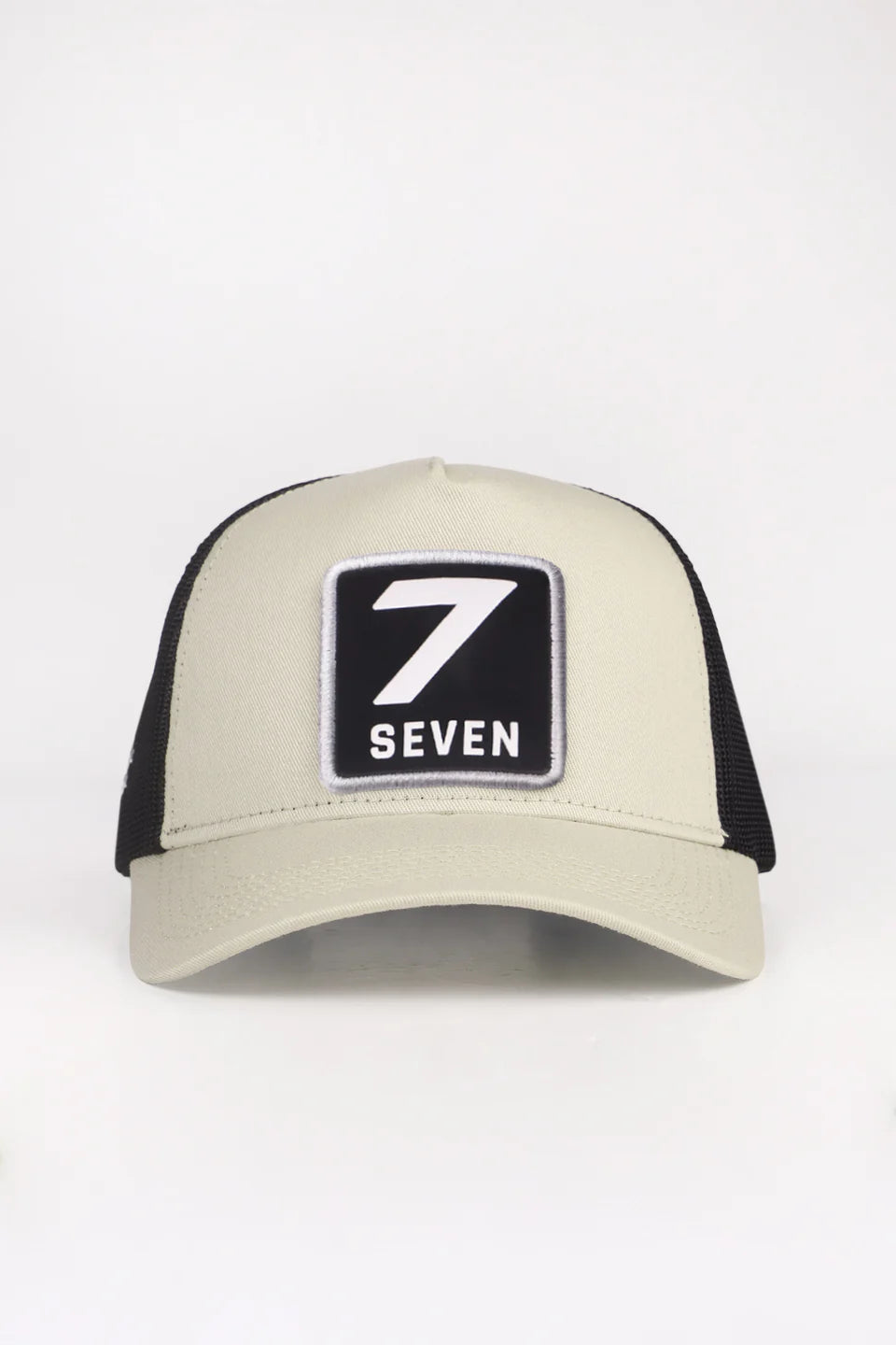 BlackBörk 7 Numara Logolu Bej-Siyah Trucker Şapka