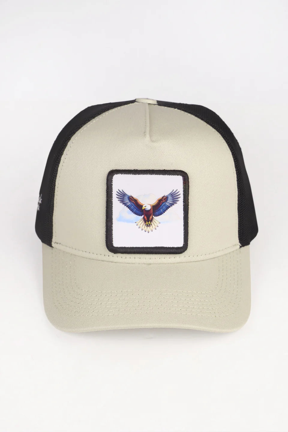 BlackBörk Kartal Logolu Bej-Siyah Trucker Şapka