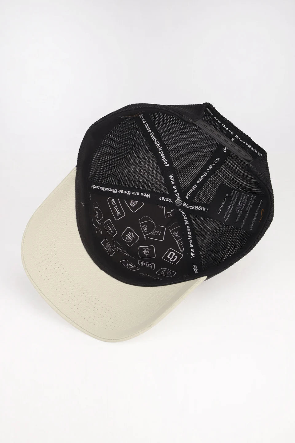 BlackBörk Kartal Logolu Bej-Siyah Trucker Şapka