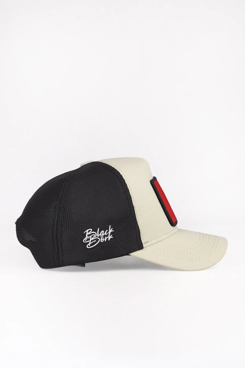 BlackBörk Parmak Logolu Bej Siyah Trucker Şapka